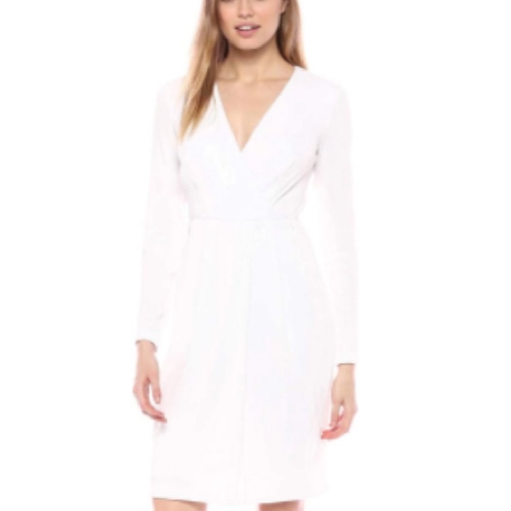 $199 NWT CALVIN KLEIN Mini Dress White SMALL Empire Waist  V-Neck Sparkle
